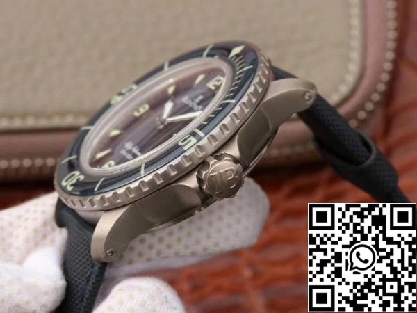 Blancpain Fifty Fathoms 5015 12B40 O52A ZF Factory 1 1 Най-доброто издание швейцарски ETA2836 2 Черно платно каишка САЩ реплика часовник 2098 Blancpain Fifty Fathoms 5015-12B40-O52A ZF Factory 1: 1 Най-доброто издание швейцарски ETA2836-2 Черно платно каишка