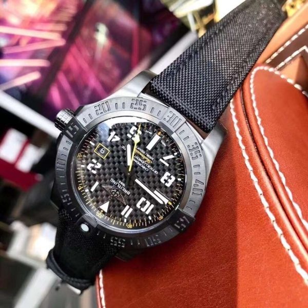 Breitling Avenger Blackbird 44 met 3D wijzerplaat Zwitsers origineel uurwerk US Replica Watch 6590 Breitling Avenger Blackbird 44 met 3D wijzerplaat Zwitsers origineel uurwerk