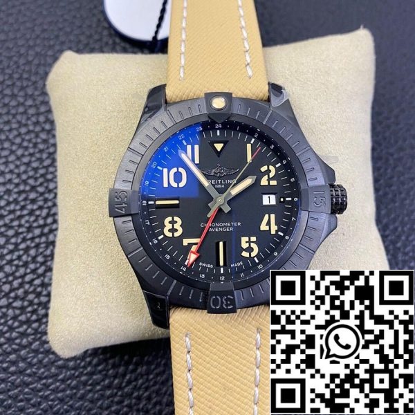 Breitling Avenger GMT 45 V32395101B1X1 1 1 Най-доброто издание GF фабрика титаниев корпус САЩ реплика часовник 3333 Breitling Avenger GMT 45 V32395101B1X1 1: 1 Най-доброто издание GF фабрика титаниев корпус