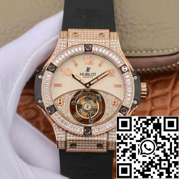 Hublot Classic Fusion 45mm Tourbillon 1 1 Best Edition Diamond Rosegold White Dial Sveitsin Toubillon Yhdysvaltain Replica katsella 3207 Hublot Classic Fusion 45mm Tourbillon 1:1 Best Edition Diamond Rosegold White Dial Sveitsin Toubillon