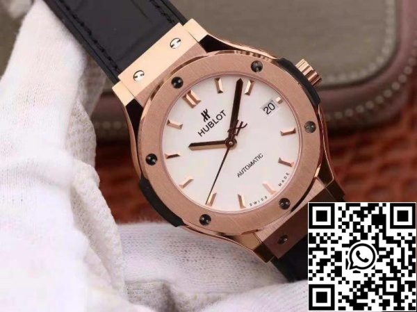 Hublot Classic Fusion 511 OX 2611 LR JJ Factory 1 1 Best Edition Sveitsin ETA2892 Musta Gummy hihna Yhdysvaltain Replica katsella 5574 Hublot Classic Fusion 511.OX.2611.LR JJ Factory 1: 1 Best Edition Sveitsin ETA2892 Musta Gummy hihna