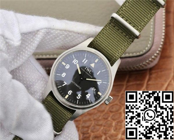 IWC Pilot IW327007 1 1 Най-доброто издание M Фабрика черен циферблат САЩ реплика часовник 2404 IWC Pilot IW327007 1: 1 Най-доброто издание M+ Фабрика черен циферблат