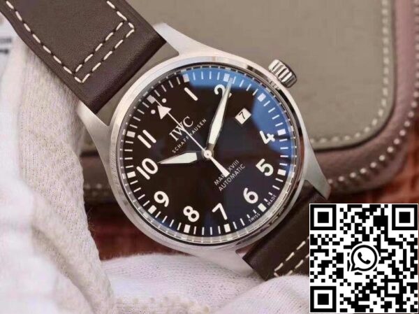 ساعة IWC Pilot Mark XVIII IWC Pilot Mark XVIII IW327003 MKS Factory 1:1 أفضل إصدار سويسري ETA2892 Brown Dial ساعة أمريكية مقلدة 7673 IWC Pilot Mark XVIII IW327003 MKS Factory 1:1 أفضل إصدار سويسري ETA2892 Brown Dial