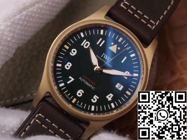 IWC Pilot Spitfire IW326802 1 1 Best Edition MKS Factory Quadrante Nero Svizzero ETA9015 Replica Orologio 6824 IWC Pilot Spitfire IW326802 1:1 Best Edition MKS Factory Quadrante Nero Svizzero ETA9015