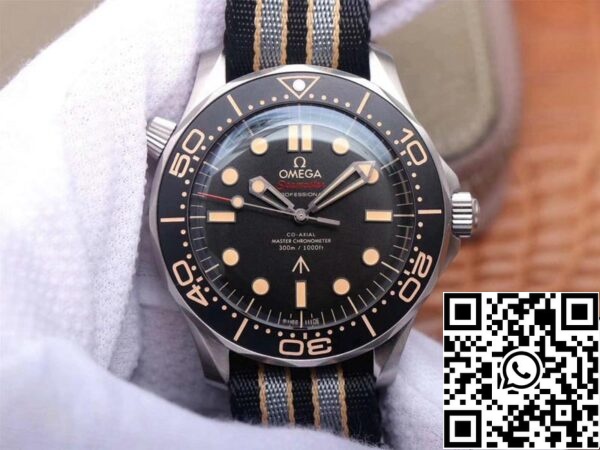 Omega Seamaster 210 92 42 20 01 001 1 1 Melhor Edição James Bond 007 VS Fábrica Mostrador Preto EUA Réplica Relógio 3757 Omega Seamaster 210.92.42.20.01.001 1:1 Melhor Edição James Bond 007 VS Fábrica Mostrador Preto