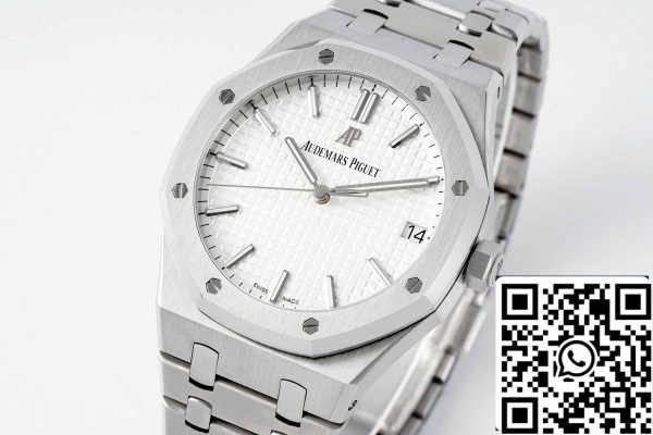 a166749484871211 6215 Audemars Piguet Royal Oak 15500ST.OO.1220ST.04 APS Factory V2 Fehér számlap