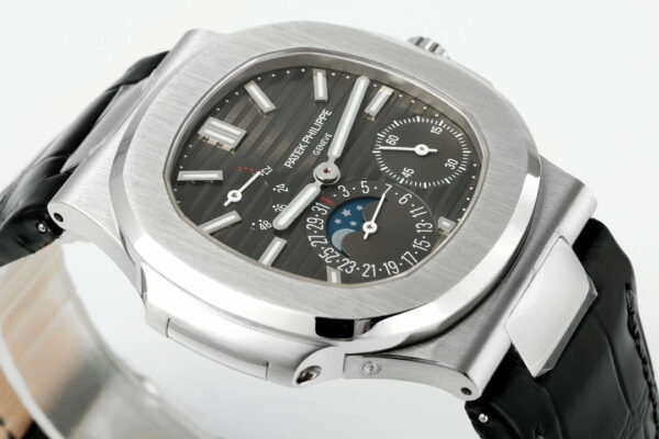 i1716628591 9661 7 Patek Philippe Nautilus 5712 PP5712GR 1:1 Best Edition PPF V2 Factory Quadrante grigio