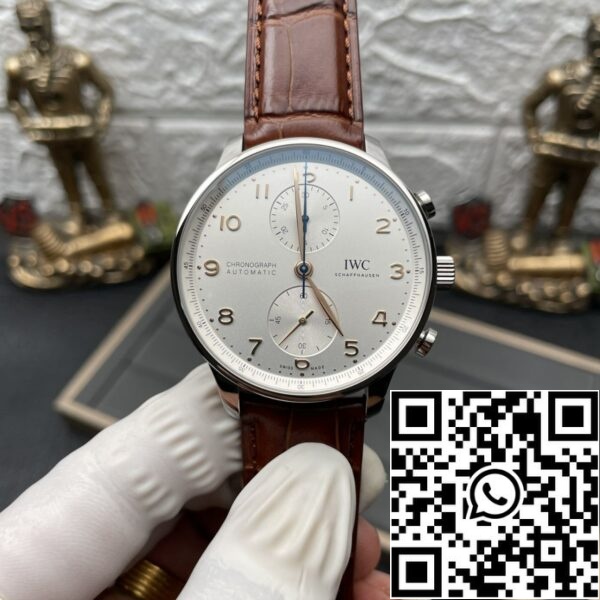 foto 1 2024 07 23 00 10 15 IWC Portugieser IW371604 1:1 Best Edition ZF Factory Quadrante bianco