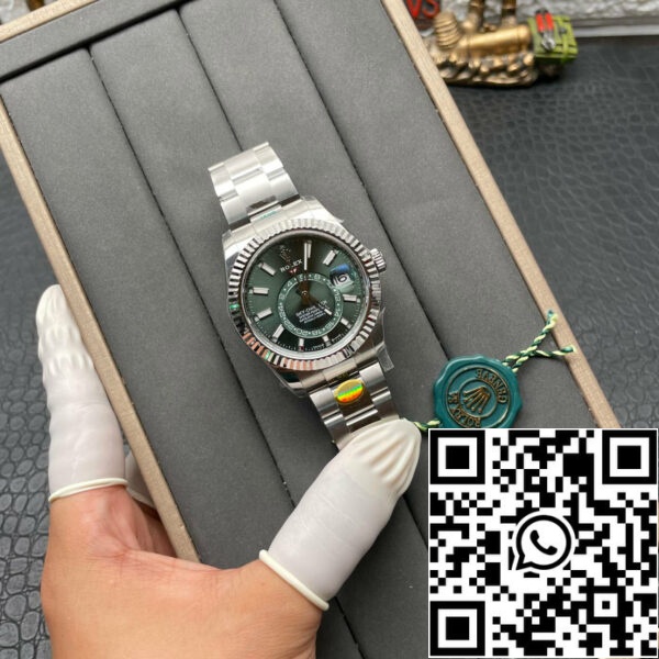 fénykép 5 2024 07 23 00 09 34 Rolex Sky Dweller M336934-0001 1:1 Best Edition ZF Factory zöld számlapja