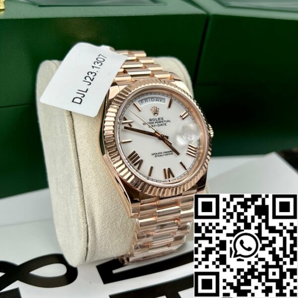 z4591900242096 d6540cce1f1b2bea909f889a6845fc50 48510748 fb83 4637 93f4 79619a222499 Rolex Day-Date 40 228235-0032 40mm 18k rose gold bevonatú Rolex Day-Date 40 228235-0032 40mm 18k rose gold bevonattal.