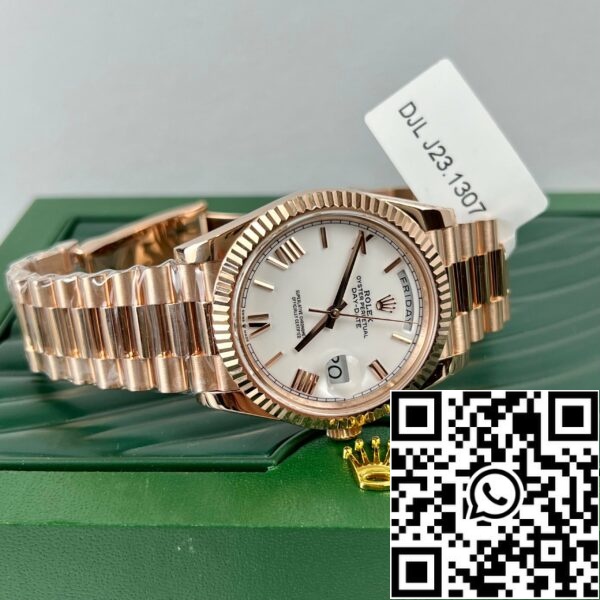 z4591900257865 8de39a0f39d84213349ebc1872ebb916 254aae04 ca19 4d2e 83a7 36a6745bb688 Rolex Day-Date 40 228235-0032 40mm 18k rose gold beschichtet