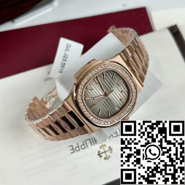 z4631960874434 249e6e17334e3b48d7138e182673a4a2 Patek Philippe Nautilus 5711/1R-001 -Wrapped 18k Rose Gold and diamond from 3K factory