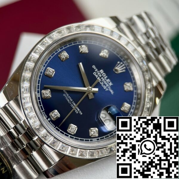 z4645734407944 6b8a6ed553d264ebdcf9d328a26607c5 ed176863 6fa7 42bc b317 aa865aea57d3 Rolex Datejust 41 Blauwe Moissaniet Wijzerplaat 126334-0016 en aangepaste Moissaniet baguette Bezel