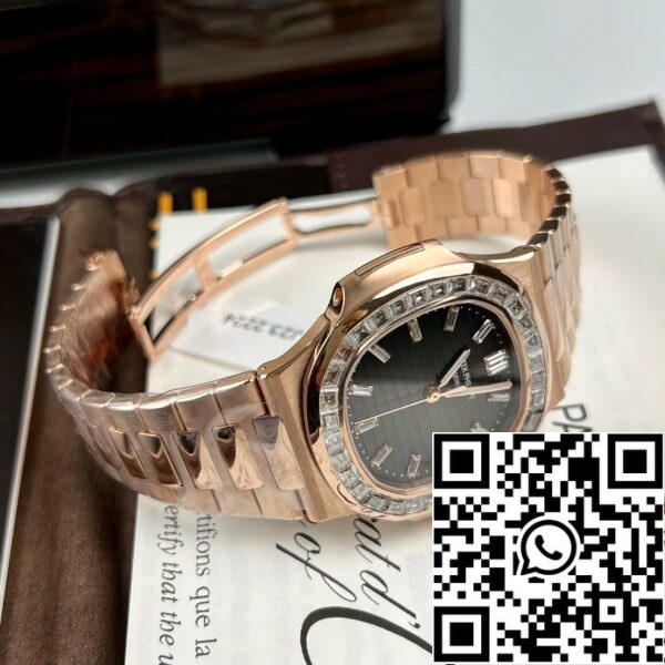 z4660904643208 ac0172cba4aeecd7a54b1e5dca2ae822 Patek Philippe Nautilus 5711/1R-001 -Baguette de oro rosa de 18 quilates y moissanita