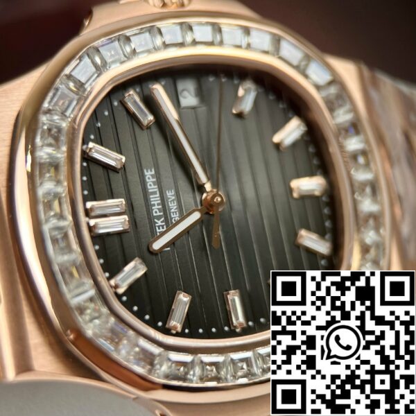 z4660904665542 8f3276d33393874261a6fe27e913d3b7 Patek Philippe Nautilus 5711/1R-001 -Gewickelt 18k Rose Gold und Moissanit Baguette