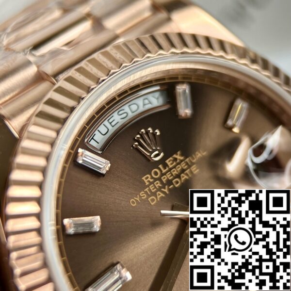 z4663744973444 e0b052786445448e9d5f71cdf224d1f5 0d47eea3 df04 4ca0 bd32 5052691ddc9e Rolex Day-Date 40mm 228235 chocolate dial 18k rose gold filled 150 gramów