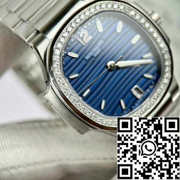 z4668676135460 b6658f95dc2a59253139bcb0904c9393 Patek Philippe Nautilus 7118/1A-001 custom Moissanite 3K Factory Blå urtavla