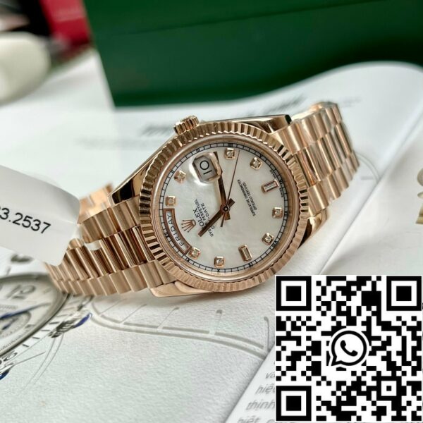 z4688016476353 fd87abc9dc6aced0cb023f9b3d9426fc ea6b91ac a71b 479d 9bf4 d308197d3f22 Rolex Day-Date 36mm M128235-0029 Best 1:1 Edition revêtu or rose 18k 130 grammes