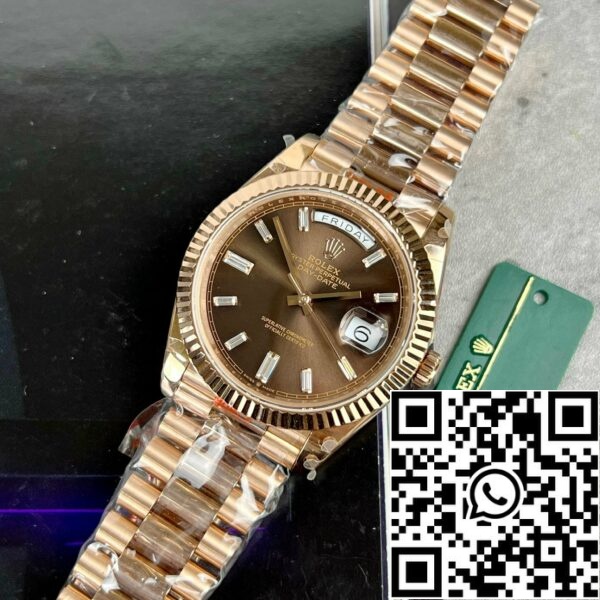 z4731050325572 2e039f2d3cbd5e18005caf9ef0fd1942 d5e7eea4 c797 4e37 9c9c 66cf6cb3ee96 Rolex Day-Date 40mm 228235 csokoládé tárcsa 18k rózsaarany töltött 167 gramm