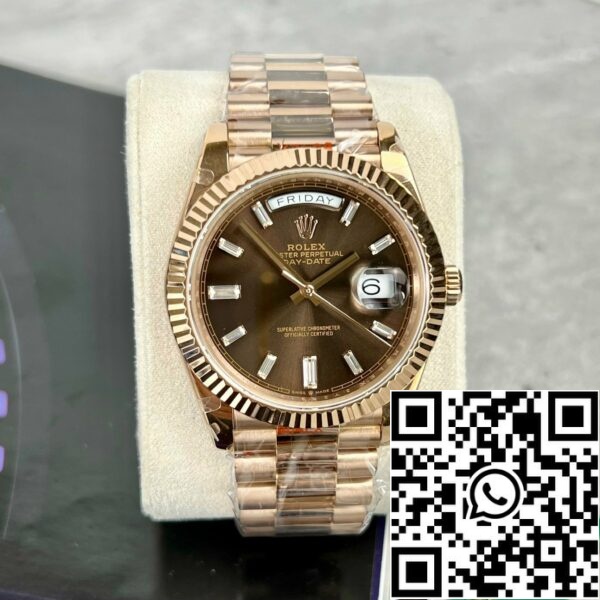 z4731050331026 eeebea5ed343e09601c6241fe38bf859 b1dea5f5 1905 43a6 bb61 f6a7f96a7f79 Rolex Day-Date 40mm 228235 quadrante cioccolato riempito d'oro rosa 18k 167 grammi