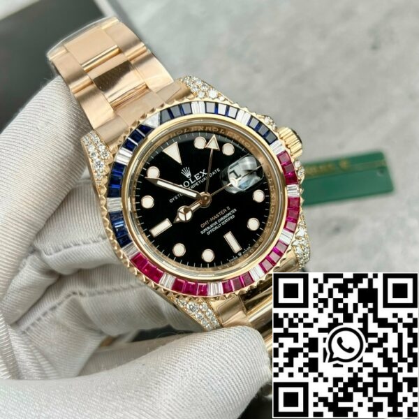 z4731820113069 303a61bc5a4be66bd6292a3e79ba793b 742e0b2e d0b3 43c7 bbdf 5783a412ff1d Rolex GMT-Master II 126755 Szivárvány lünetta legjobb 1:1 kiadás rubin kővel és 18k csomagolva