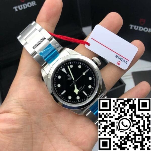 z4808154664736 16a4d5b40980ca93f9e3af33c5ad6538 Tudor Heritage Black Bay M79540 Swiss Original Movement