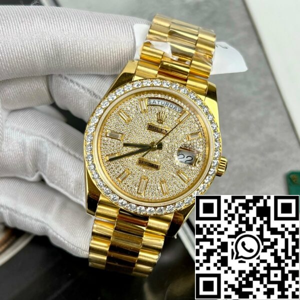 z4813438352555 c1d9ffbc01d12bb8b4ce258c12b114b5 1b507903 cf3c 41da b48f d61b656aa36d Rolex Day-Date m228398tbr-0036 Montre 40mm enduite 18k avec Moissanite complète