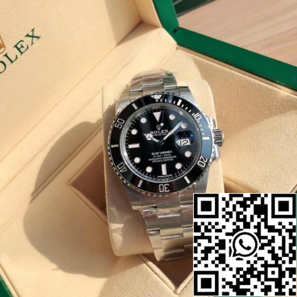 z4813757848180 dad86a6d7e842eb97fc873bc1c5d8af6 Rolex Submariner Black Host M126610LN-0001 Schweiziskt originalurverk