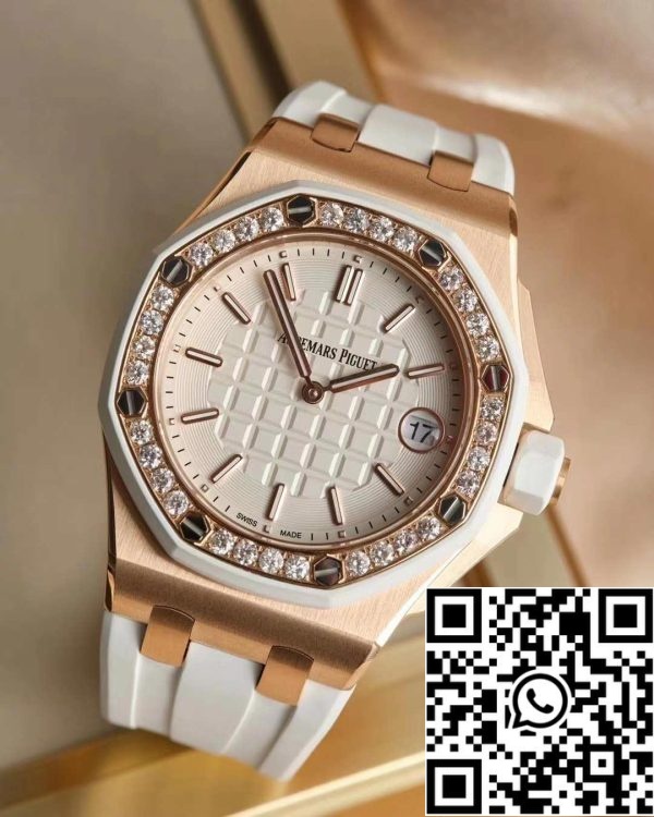 z4825857915127 cd988e251f0987e4cc4e4d471dce83f9 Audemars Piguet Royal Oak Offshore 67540OK.ZZ.A010CA.01 - Mounted with 32 diamonds