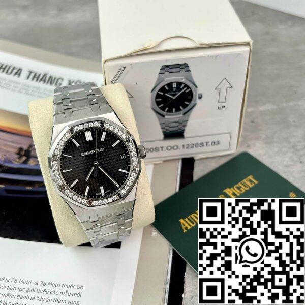 z4837255949898 e33bb9d5f9d80ffd648009166af080ef Replica Audemars Piguet Royal Oak 15400ST.OO.1220ST.01 Custom Moissanite gyémántokkal