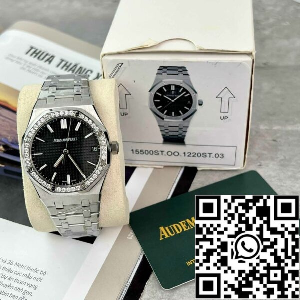 z4837255983312 f69836c5ab0fb57d83e508cb71f99020 Replica Audemars Piguet Royal Oak 15400ST.OO.1220ST.01 Custom Moissanite gyémántok