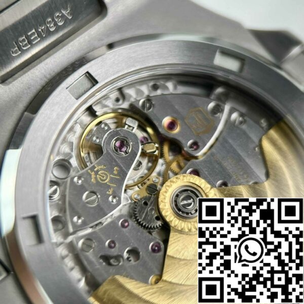 z4844773136332 adedf28c44b8021c62b20a0481993695 Replica Patek Philippe Nautilus Jumbo 5719/1G-001 egyedi teljes Moissanite gyémántokkal