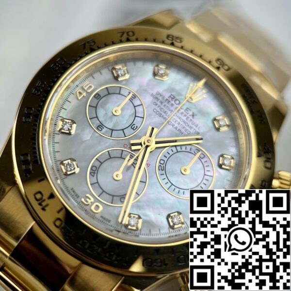 z4992855829325 12fc8eed042743a6a6bd5f6d23d7ee73 Replica Rolex Cosmograph Daytona 40mm Aur galben Mama de perle Cadran cu diamante 116528