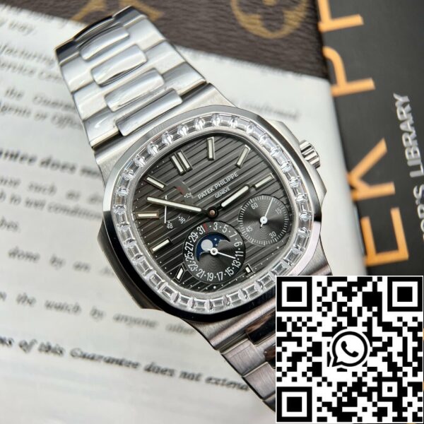 z5028880060796 8a1df0194a3bbf0011e1e9c0cf048077 Patek Philippe Nautilus 5712GR 1:1 Best Edition GR gyári szürke számlapos kiadás