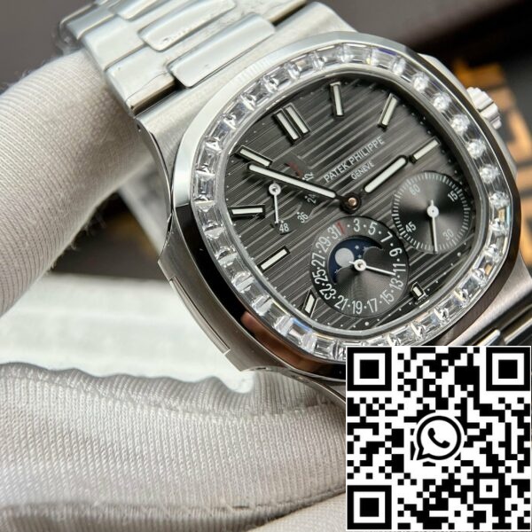 z5028880065798 23cc690315ea75a16a37c77dff2d59c7 Patek Philippe Nautilus 5712GR 1:1 Best Edition GR gyári szürke számlapos kiadás