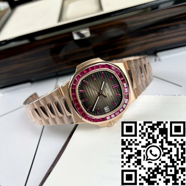 z5029364523077 1c711f7af85211a742f3156f8d72f016 Patek Philippe Nautilus 5711 oro rosa 18k 1:1 best Edition PPF Factory custom Ruby Stone