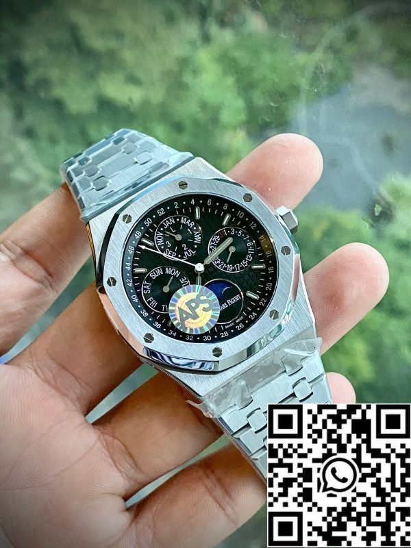 z5219526078437 c96979e1480c3567bdc5f4cd0bfc2ff0 scalato Audemars Piguet Royal Oak 26574 1:1 Best Edition APS Factory Quadrante nero