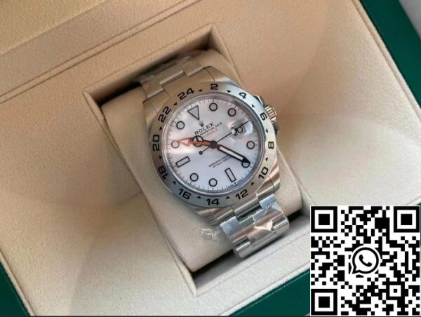 z5251731433359 8aedd72028389791274b4c4325f0a16e Rolex Explorer II 226570 C+ Tehdas Miesten kellot 1:1 Paras painos 3285 liikettä