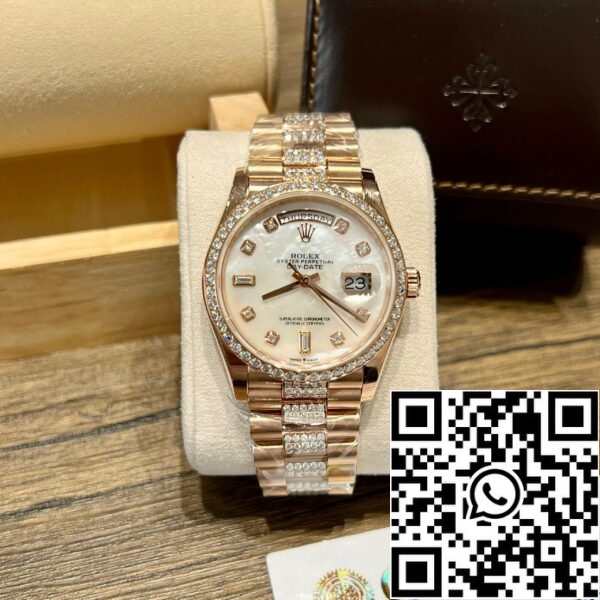 z5270468216870 be193bba035b9f041d48190442cb3a27 8133e5cf 9e0d 4a84 b9a5 e2a199188b60 Rolex Day-Date M128345RBR-0030 Mother of Pearl 1:1 Best Edition mukautetun 18k ja moissanite