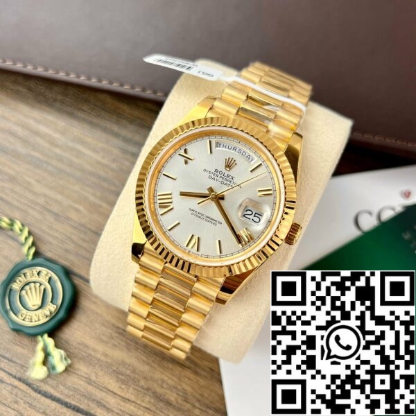 z5273284515425 f9fd57c9c6baf3c21f688d4e03169aa1 550d74a6 6c69 4eeb 81b4 6402bbce3194 Rolex Day Date 228238 40MM 1:1 best edition 18k Yellow Gold Silver Roman Dial GM Factory Counterweight Version