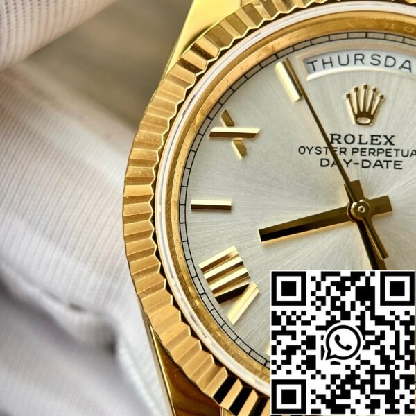 z5273284538630 2519fc6eb3a5fffd353bdb0acce56f3d e3fb580b 2baa 45b0 85b5 8308a3a9e745 Rolex Day Date 228238 40MM 1:1 beste Auflage 18k Gelbgold Silber Römisches Zifferblatt GM Fabrik Gegengewicht Version