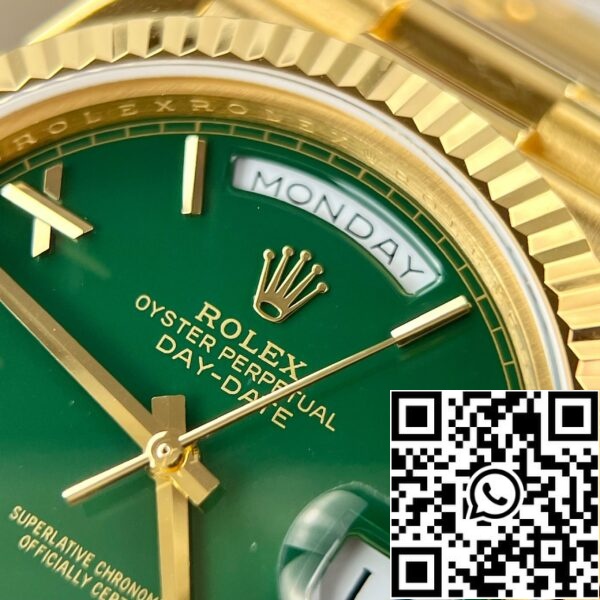 z5273289390007 95da2b74d2dfef8652e2611f3de9d5e8 beed9890 8ae4 4c0e a439 2a7d9958fa63 Rolex Day-Date 40 Oro Amarillo 228238 Rom Verde 1:1 mejor edición 175 gramos V3 GM Versión Contrapeso de Fábrica