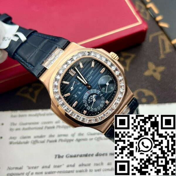 z5273296897220 7938f440567ab6da01b3a2eb1026d2f2 Patek Philippe Nautilus 5724R 1:1 най-добро издание Blue dial custom 18k and moissanite