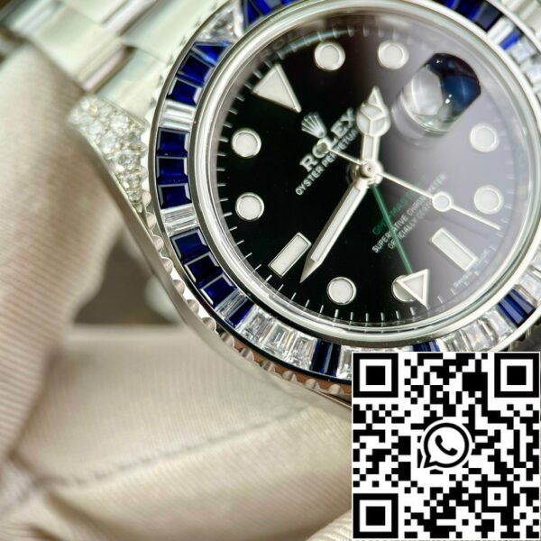 z5277955795788 4fca30ebceb21c46d17bb26aef4f7573 b78ac0d7 1b8e 456e a34a f10af1d73958 Rolex GMT Master II 116759SARU 1:1 beste editie Custom Ruby Sapphire en Moissanite Zwarte wijzerplaat