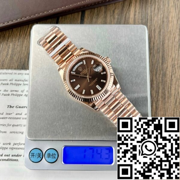 z5285992835526 ab64cea5a5ae2e6603014aff919069ef f93c8b11 225c 4a30 97df 5b49ccb194ca Rolex Day Date M228235-0003 18k золото с покрытием 1:1 Best Edition GM Factory V3 шоколадный циферблат противовес версия