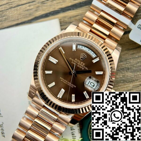 z5285992842728 4f3eaf67e47b7ab3ca9c68519982bb42 0b84a3a3 e1cb 4eb6 83d6 3da64bb786b2 Rolex Day Date M228235-0003 18k placat cu aur 1:1 Best Edition GM Factory V3 Chocolate Dial Counterweight Version