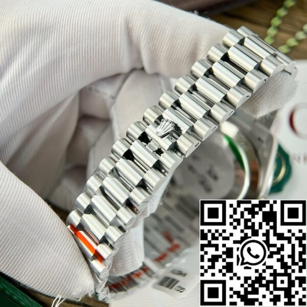 z5293348813378 f6cf84298387c35ed6c08c21e3c289e0 8c3d6e22 d7f5 445c ae3a 5340a591f5cd Rolex Day Date 40 - 228206 Arabisches Zifferblatt Best 1:1 Edition GM Factory V3 Moissanite baguetta