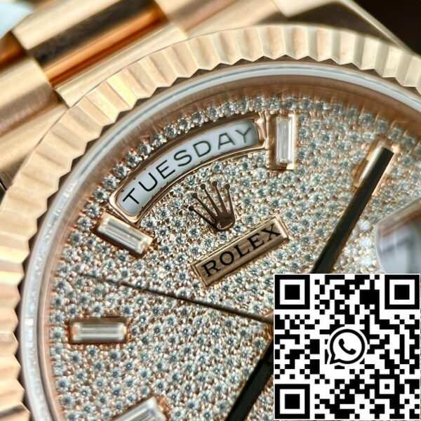 z5300282882876 5eaa0a6becb98f789968fe69f53334b4 884e3fea 97d8 4d31 815c 12ad5e1f8e51 Rolex Day Date m228235-0036 po meri 18k Everose Gold 1:1 najboljše izdaje GM Factory Moissanite dial