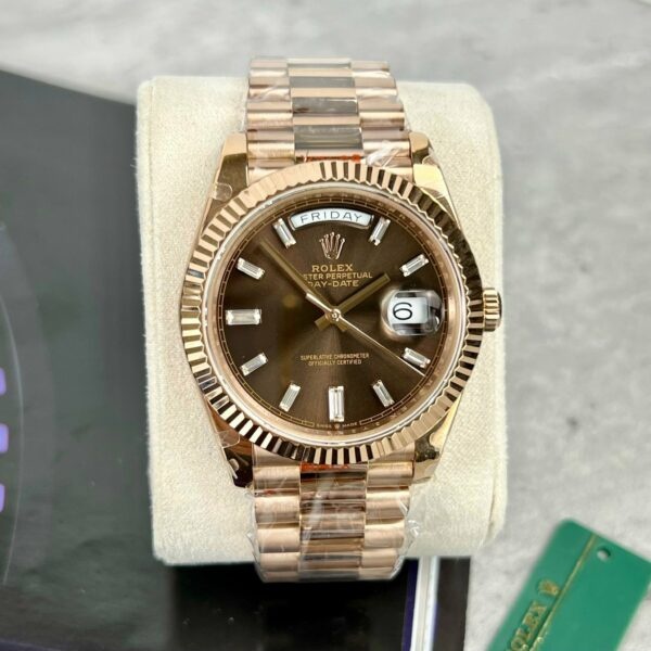 z5300326972216 07ef8fb922b584c4947fffff2c45bced Rolex Day Date M228235-0003 1:1 Best Edition GM Factory V3 Chocolade Wijzerplaat Tegengewicht Versie