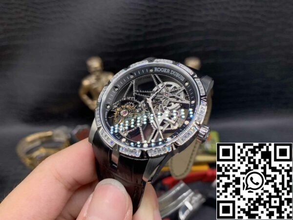 z5358542841369 39f874aa52793862fe9da095d155e9a7 Roger Dubuis Excalibur RDDBEX0393 Ezüst tok 1:1 Best Edition BBR Factory V3 Tourbillon szeleton számlapja